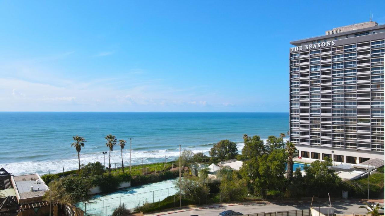 King David Apartment เนทันยา ภายนอก รูปภาพ